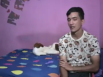 Stripchat Live Sex Cam of Sweetiefoxxx