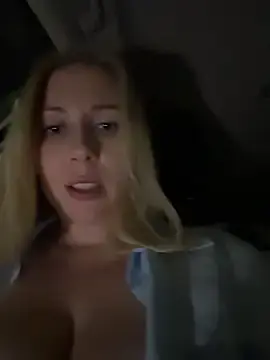 Stripchat Live Sex Cam of TrueSexyCrime