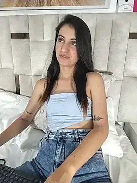Stripchat Free Porn Cam of Emy-Ferrer