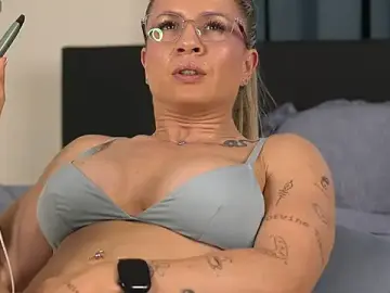 Stripchat Live Porn of AdelineCarter