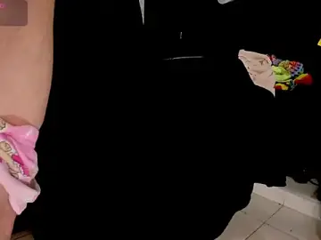 Stripchat Free Live Porn of DirtyKhloy