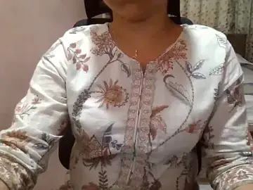 Stripchat Adult Video Chat of Diya_04