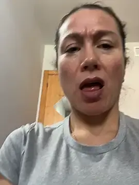 Stripchat Adult Webcam of angelitasexy81