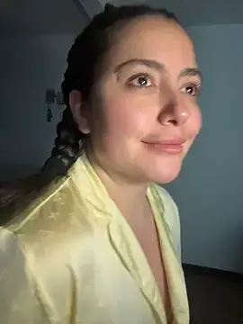 Stripchat Free Live Porn of sukhakunis1