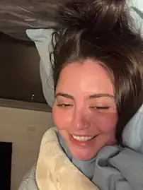 Stripchat Live Sex Cam of sukhakunis1