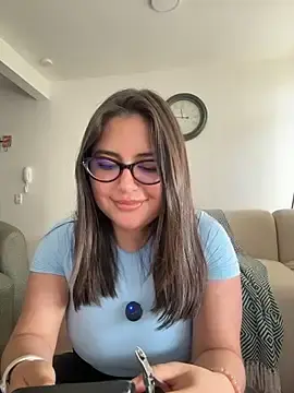 Stripchat Live Sex of sukhakunis1