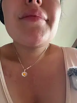 Stripchat Adult Webcam of sukhakunis1