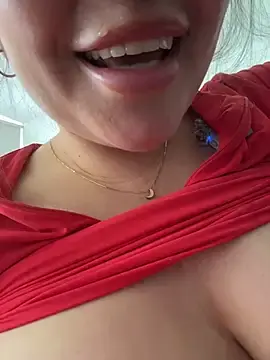 Stripchat Adult Webcam of sukhakunis1
