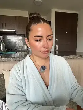 Stripchat Adult Webcam of sukhakunis1
