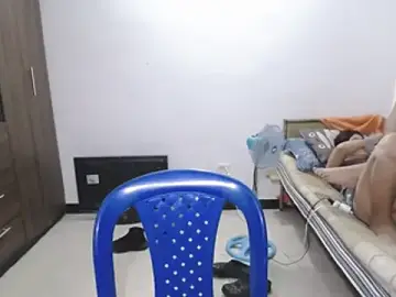 Stripchat Adult Webcam of Mirage_Sertori