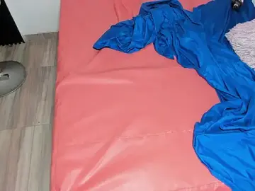 Stripchat Best live sex cam show of submissive_extremee