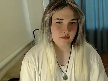 Stripchat Free Porn Cam of EvaMiron