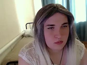 Stripchat Adult Webcam of EvaMiron