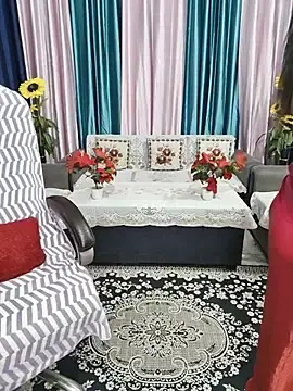 Stripchat Live Sex Cam of Curvy_Nayara