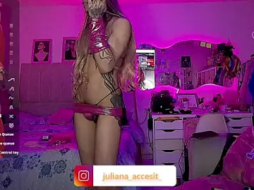 Stripchat Live Porn of caroline_cossei