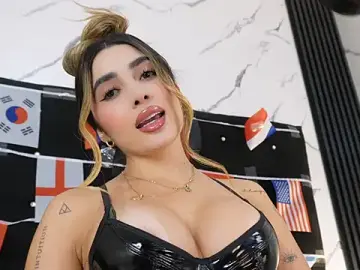 Stripchat Free Porn Cam of Annyy_Rosse