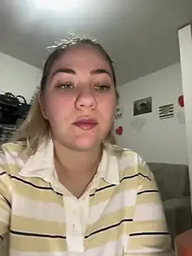 Stripchat Free Porn Cam of Celestedubois