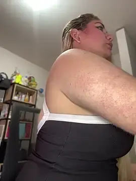 Stripchat Sex Cam of Celestedubois