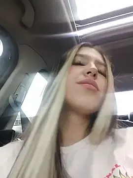 Stripchat Sex Cam of Eva_222