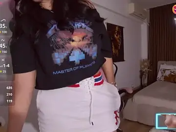 Stripchat Best Webcam of ReiyaRey