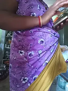 Stripchat Adult Video Chat of Tamilselviroja-