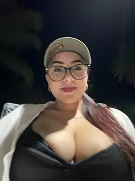 Stripchat Watch Live Sex Cams of Natha_Fantasy