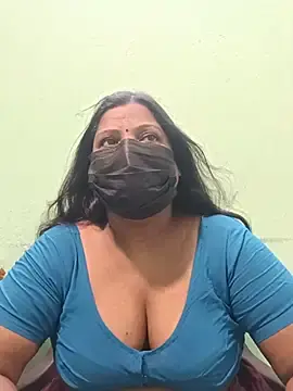 Stripchat Free Porn Cam of Tamil_Milf