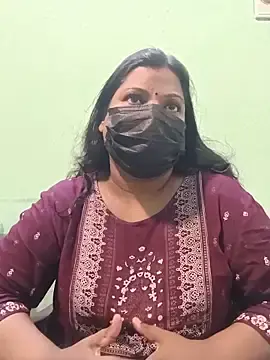 Stripchat Adult Webcam of Tamil_Milf