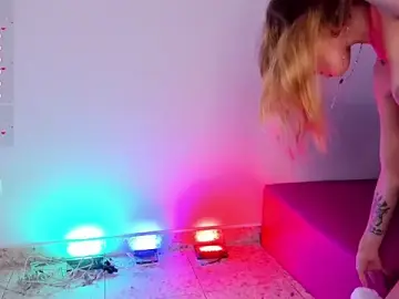 Stripchat Live Sex of Threesome-no-mercy