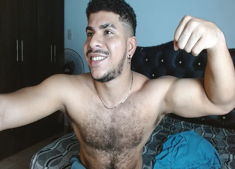 Javier_Hot27_