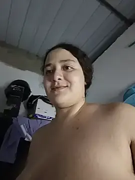 Stripchat Free Porn Cam of Liancy