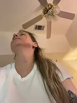 Stripchat Live Porn of Vivian_MayXxX