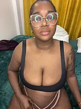 Stripchat Watch Live Sex Cams of Honeylust26