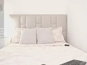 Stripchat Watch Live Sex Cams of Shana_Rymer