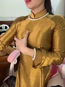 Stripchat Free Porn Cam of ___Erin___