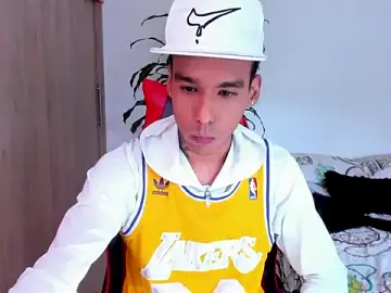 Stripchat Live Sex of Damianwhite