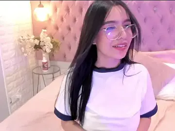 Stripchat Adult Webcam of miel_18
