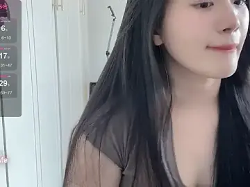 Stripchat Adult Video Chat of --bee--