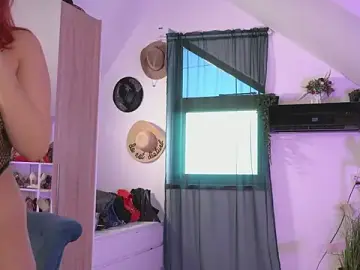 Stripchat Free Porn Cam of Amaliamour