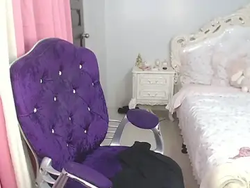 Stripchat Free Porn Cam of xSexynineDollx