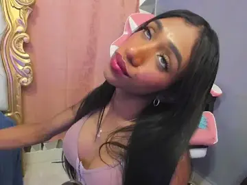 Stripchat Adult Video Chat of Cleo-Escobar