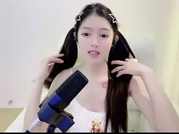 Stripchat Sex Cam of Hello-beibei
