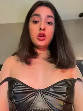 Stripchat Private Sex Chat of MiahWindsor