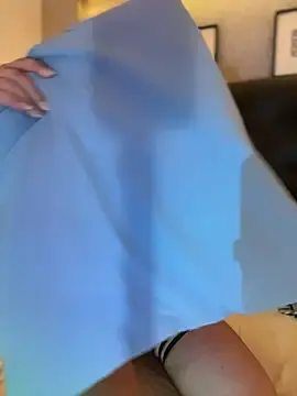 Stripchat Free Porn Cam of MiahWindsor