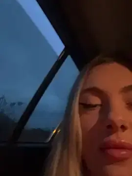 Stripchat Free Porn Cam of FrancescaNappi