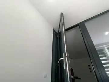 Stripchat Sex Cam of FoxyValentine