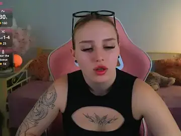 Stripchat Sex Cam of Kara__Moor
