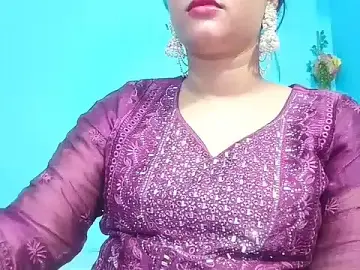 Stripchat Free Live Porn of Adhiti_1
