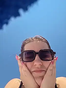 Stripchat Watch Live Sex Cams of Ashloves_