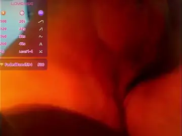 Stripchat Adult Webcam of Bigcocksexyluisa